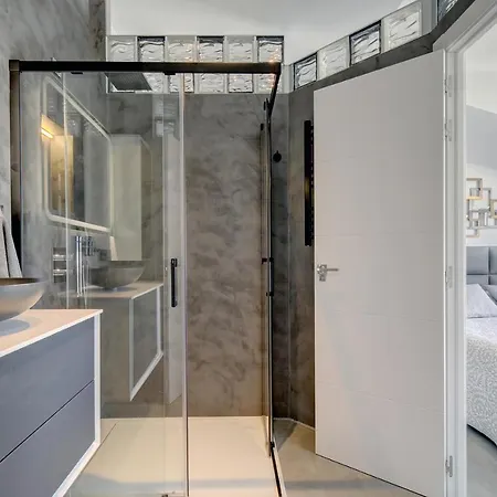 Apartment Penthouse Deluxe, Carolina Park, *